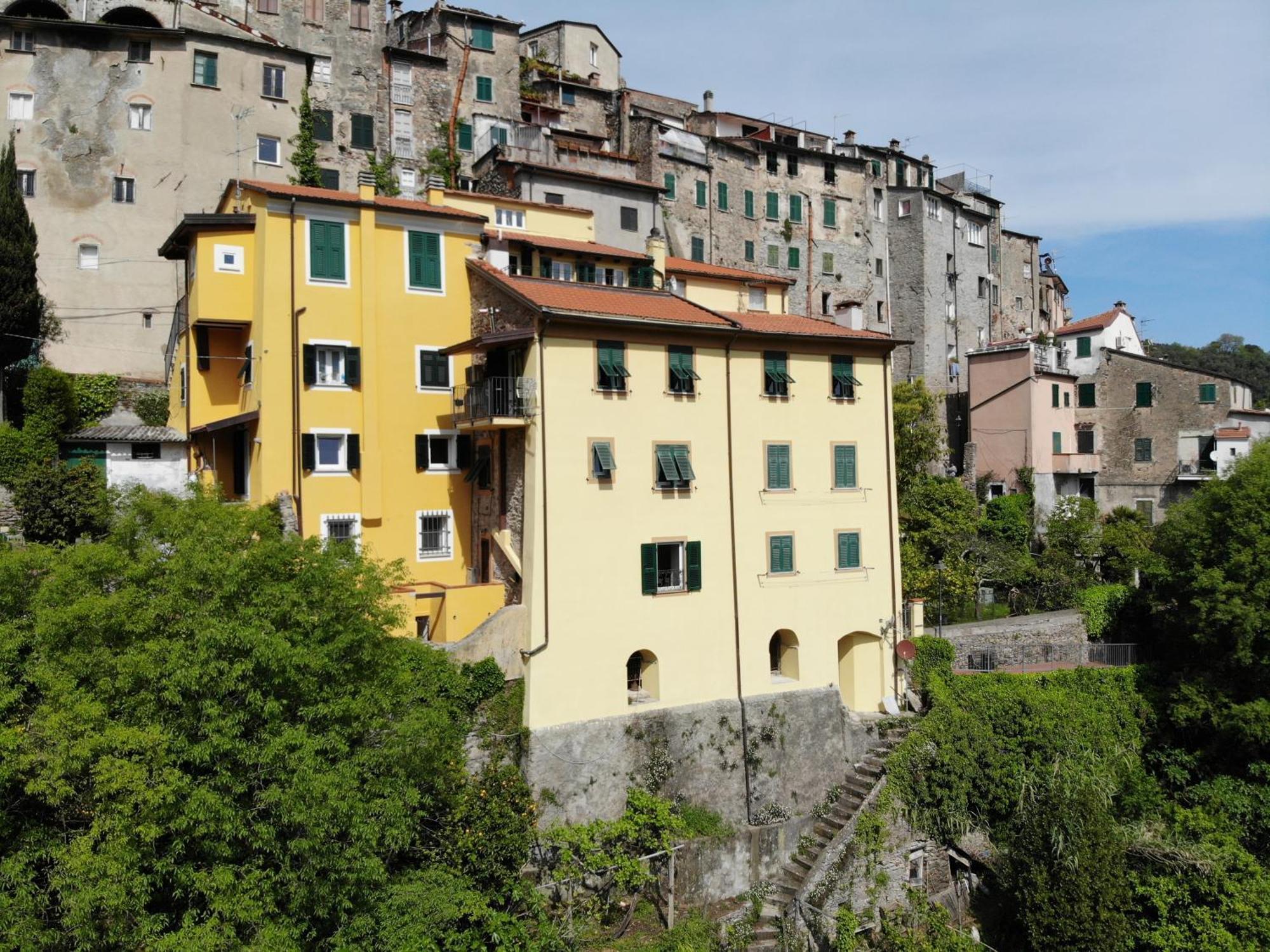 Casa E Mansarda Delle Mura Ameglia Exterior photo